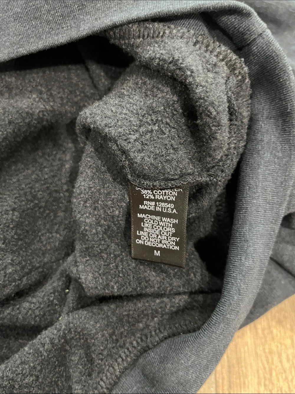 NEW Aviator Nation Mountain Stitch Chevron Relaxed Hoodie Charcoal Size Medium - Picture 7 of 7